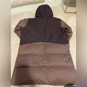 Womens Patagonia Silent Down Hybrid Parka
